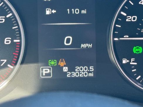 Used 2024 Subaru Ascent Limited w/ Technology Package image 16