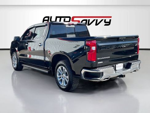 Used 2025 Chevrolet Silverado 1500 LTZ AWD/4WD image 5