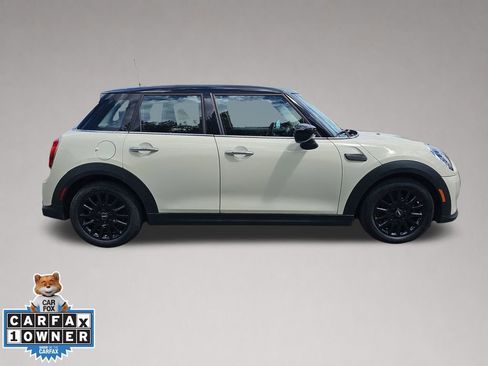 Used 2023 MINI Cooper 4-Door Hardtop FWD image 3