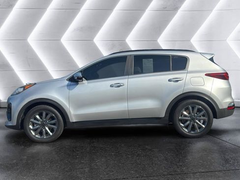Used 2021 Kia Sportage S w/ S FWD Premium Package image 8