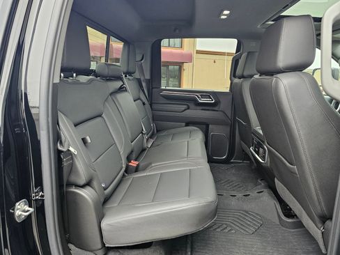 Used 2025 Chevrolet Silverado 3500 LTZ image 14