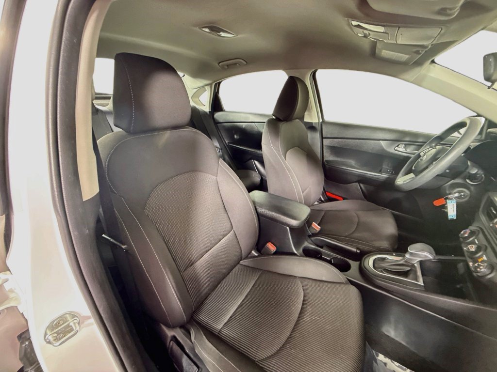 Used 2020 Kia Forte Sedan FWD image 27