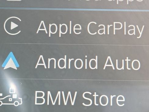 Used 2021 BMW X5 xDrive45e image 16