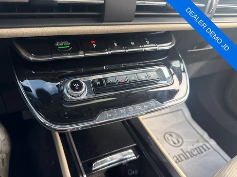 Used 2025 Lincoln Corsair Reserve w/ Equipment Group 202A AWD/4WD image 39