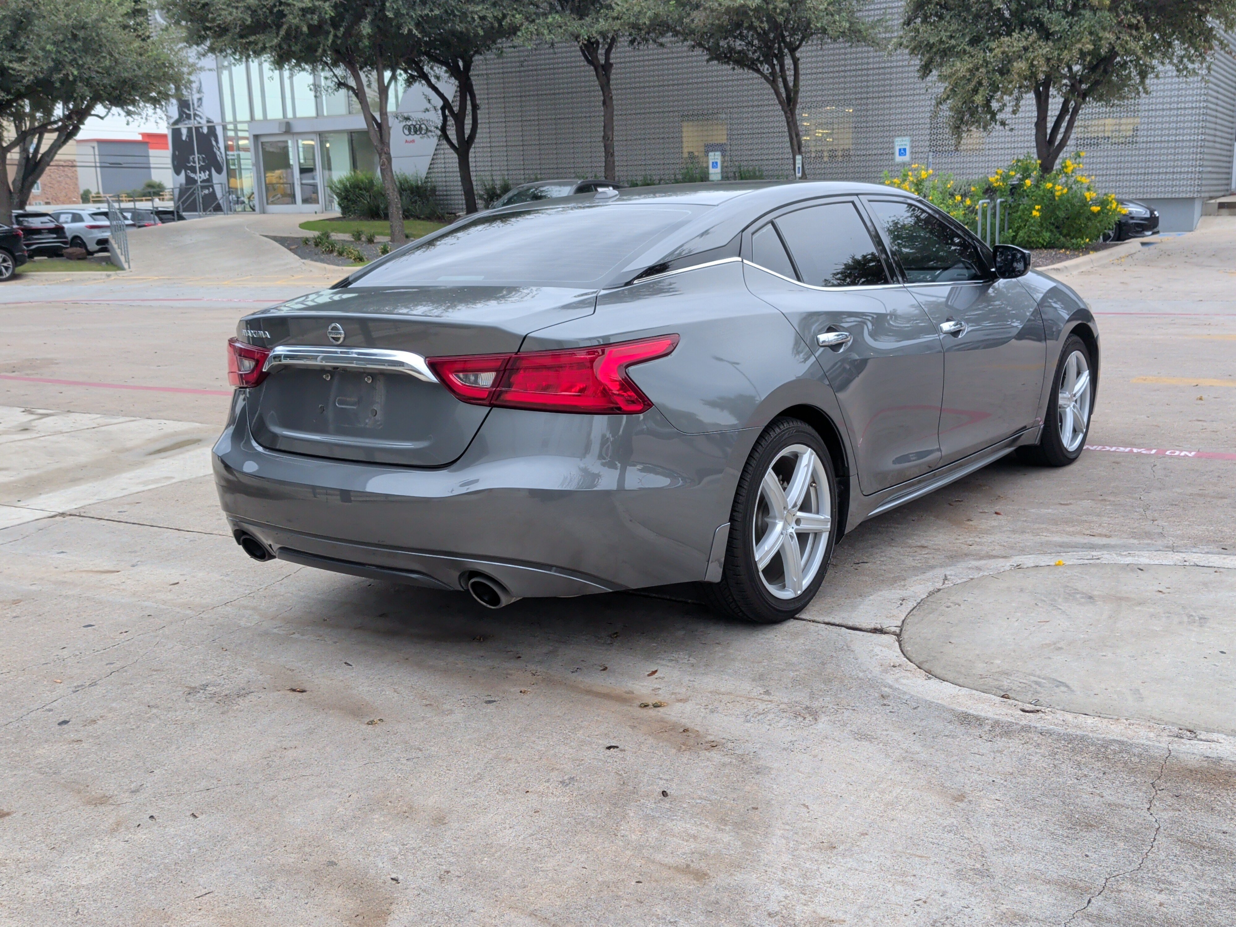 Used 2018 Nissan Maxima 3.5 S FWD image 10