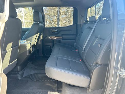 Used 2021 Chevrolet Silverado 1500 LT Trail Boss w/ Convenience Package II image 27