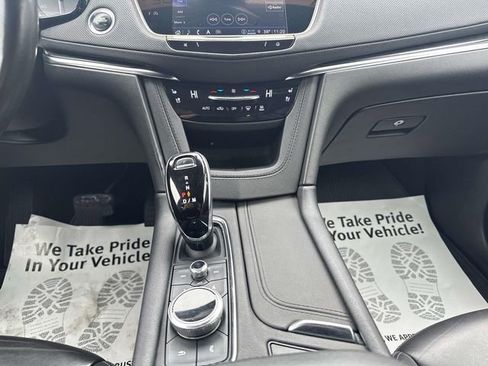 Certified 2023 Cadillac XT5 Premium Luxury image 52