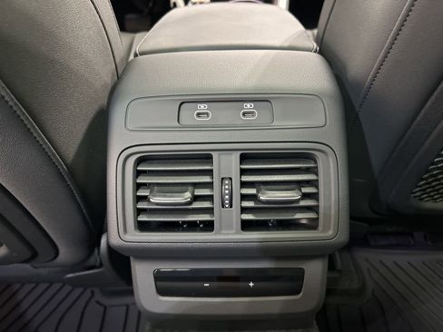 Used 2025 Audi Q5 Premium Plus image 24