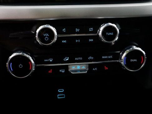 Certified 2023 Ford F150 XLT w/ Equipment Group 302A High image 31