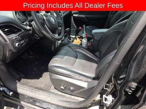 Used 2022 Jeep Cherokee Latitude Lux AWD/4WD image 4