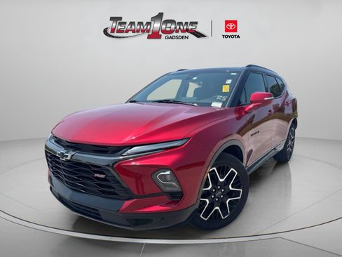 Used 2023 Chevrolet Blazer RS w/ Driver Confidence II Package FWD image 4