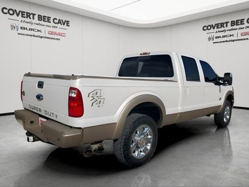 Used 2014 Ford F250 King Ranch w/ King Ranch w/Chrome Package image 9