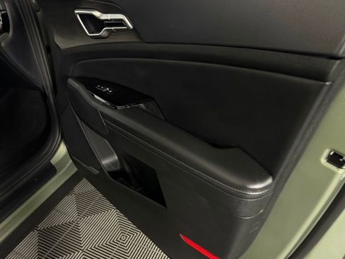 Used 2024 Kia Sportage X-Line w/ X-Line Premium Package image 35