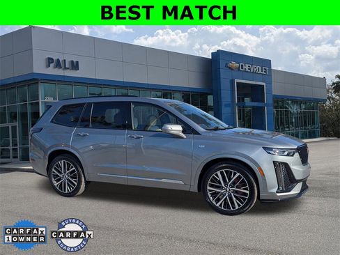 Used 2023 Cadillac XT6 Sport w/ Technology Package image 1