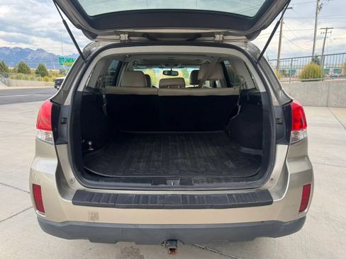 Used 2014 Subaru Outback 2.5i Limited AWD/4WD image 15