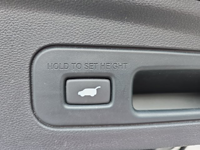 Used 2024 Acura MDX FWD image 14