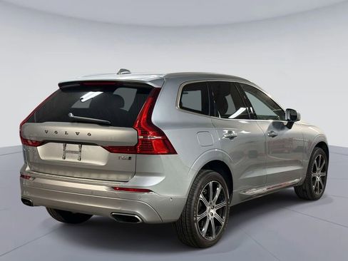 Used 2018 Volvo XC60 T6 Inscription w/ Convenience Package AWD/4WD image 10