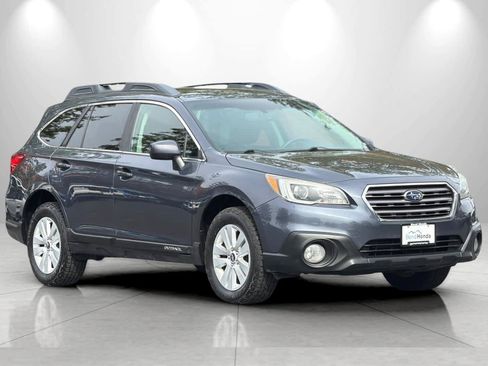 Used 2017 Subaru Outback 2.5i Premium AWD/4WD image 9