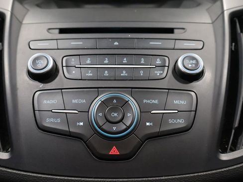 Used 2018 Ford Escape SE image 28