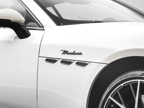 Used 2024 Maserati GranTurismo Modena image 26