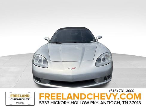 Used 2005 Chevrolet Corvette Convertible w/ Preferred Equipment Group RWD image 9