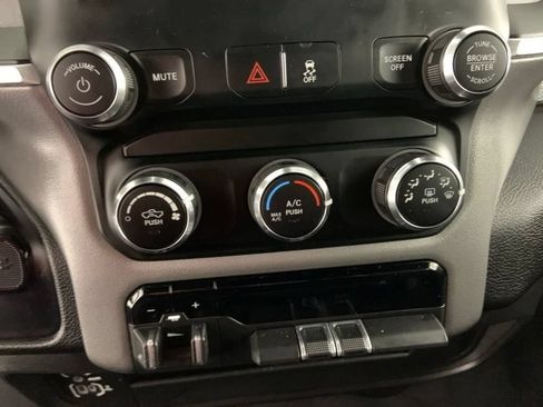 Used 2024 RAM 3500 Big Horn AWD/4WD image 24