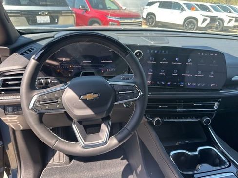 New 2026 Chevrolet Traverse High Country AWD/4WD image 15