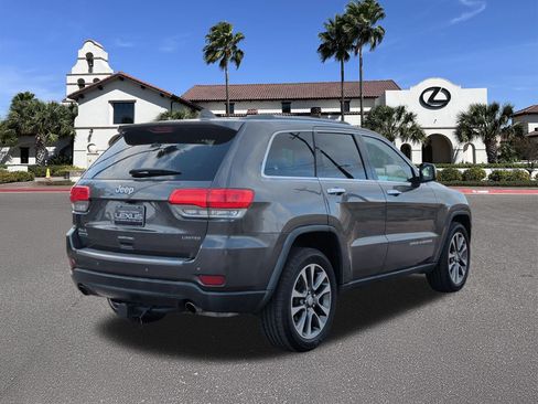 Used 2014 Jeep Grand Cherokee Limited w/ Luxury Group II AWD/4WD image 2