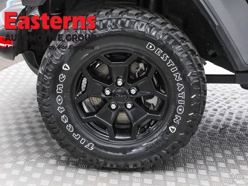 Used 2023 Jeep Wrangler Unlimited w/ Cold Weather Group AWD/4WD image 35