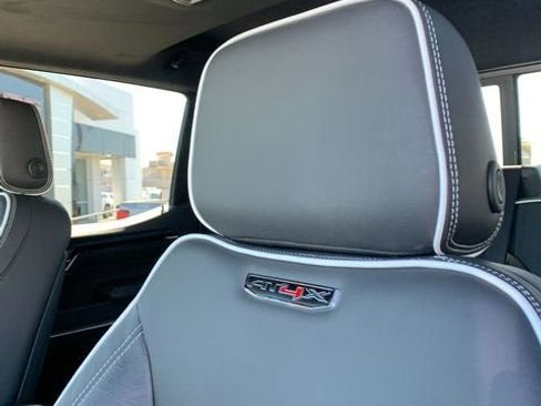 New 2026 GMC Sierra 1500 AT4X AWD/4WD image 21