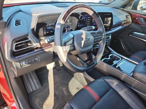 Certified 2024 Chevrolet Traverse RS image 10