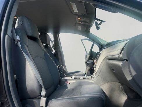 Used 2016 Chevrolet Traverse LS image 25