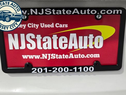 Used 2018 Porsche Cayenne Platinum Edition AWD/4WD image 28