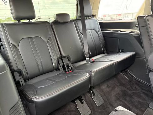 Used 2020 Ford Expedition Platinum AWD/4WD image 28