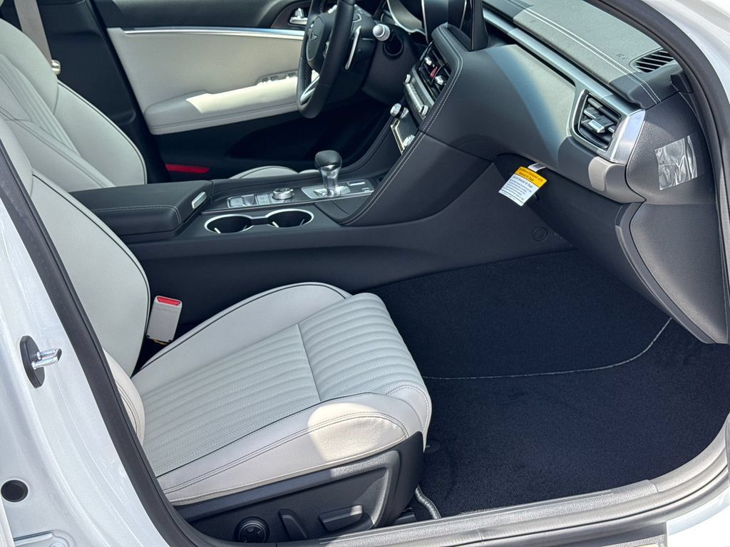 New 2026 Genesis G70 3.3T Sport Prestige RWD image 13