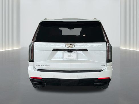 Used 2025 Cadillac Escalade Sport Platinum AWD/4WD image 4