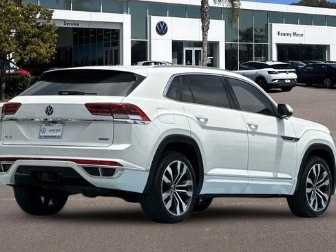 Used 2022 Volkswagen Atlas Cross Sport SEL Premium R-Line AWD/4WD image 4