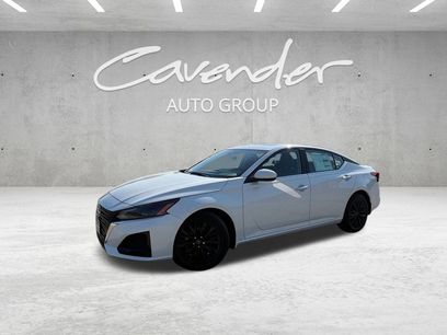 New 2025 Nissan Altima 2.5 SV