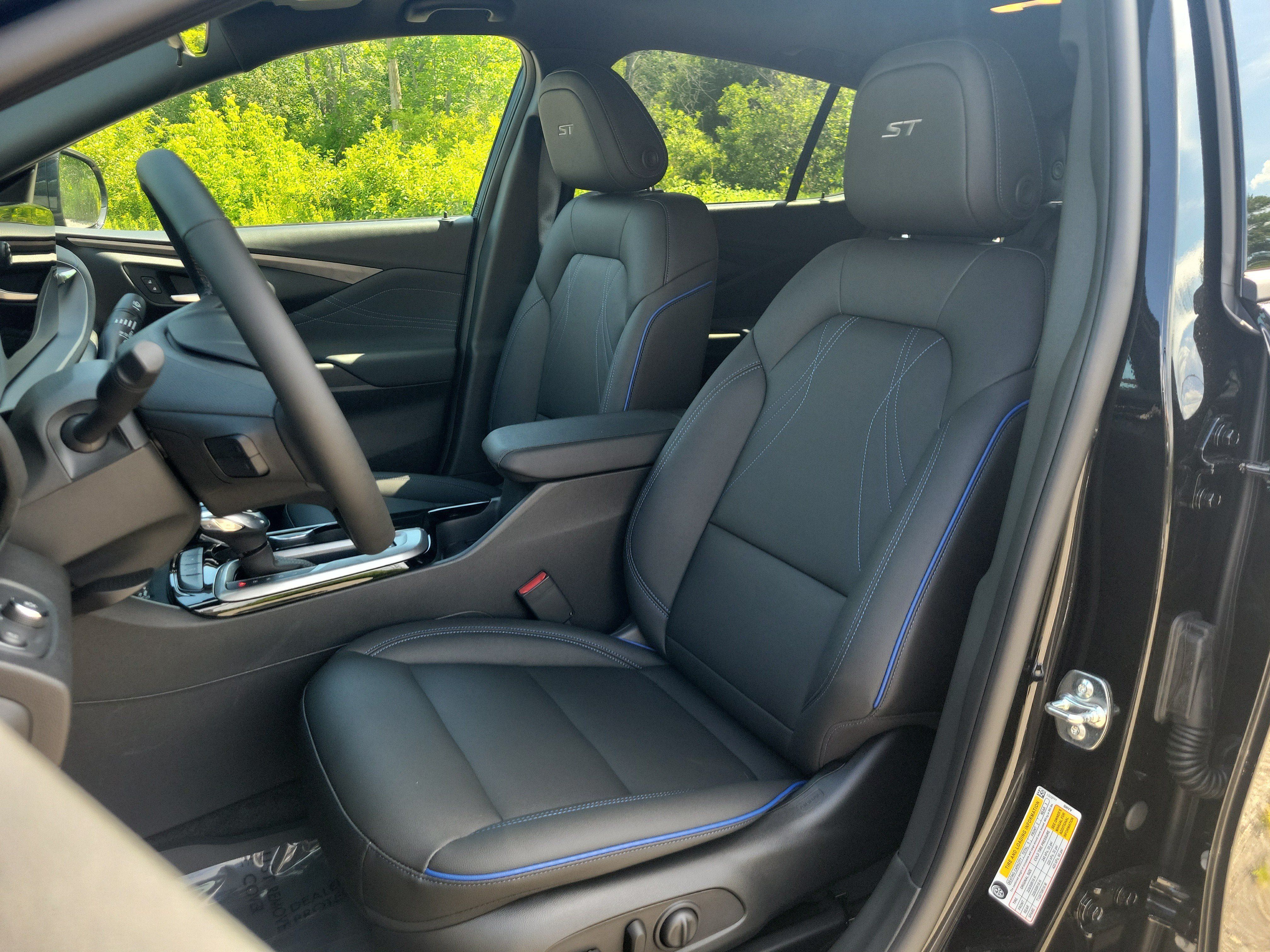 New 2026 Buick Envista Sport Touring w/ Convenience I Package FWD image 4