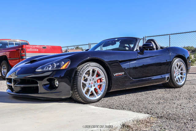 Used 2004 Dodge Viper SRT-10 RWD image 13