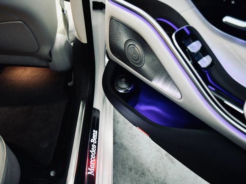 Used 2021 Mercedes-Benz S 580 4MATIC Sedan image 19