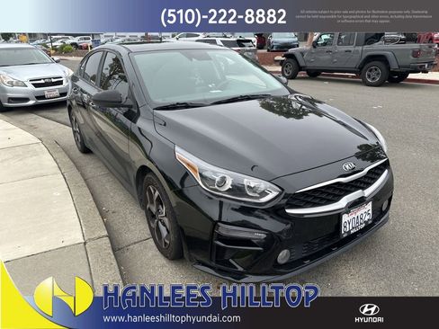 Used 2021 Kia Forte LXS image 2