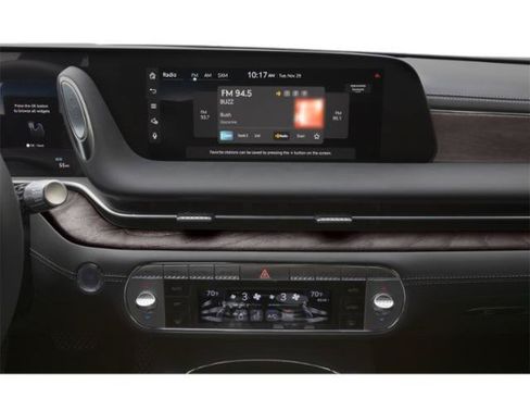 Certified 2023 Genesis G90 3.5T AWD/4WD image 13