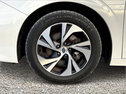 Used 2021 Subaru Legacy Premium image 8