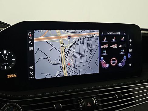 Used 2022 Lexus LS 500 AWD w/ Luxury Package image 19