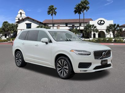 Used 2021 Volvo XC90 T6 Momentum w/ Climate Package