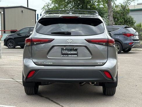 New 2026 Toyota Highlander XLE AWD/4WD image 7