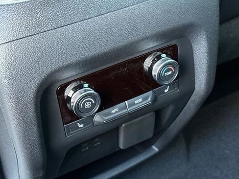 New 2026 Buick Enclave Avenir image 14