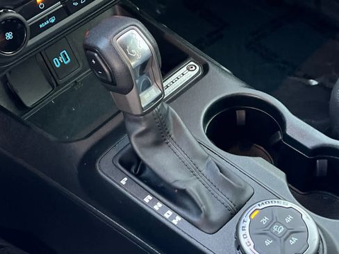 Used 2022 Ford Bronco 2-Door w/ Sasquatch Package image 21