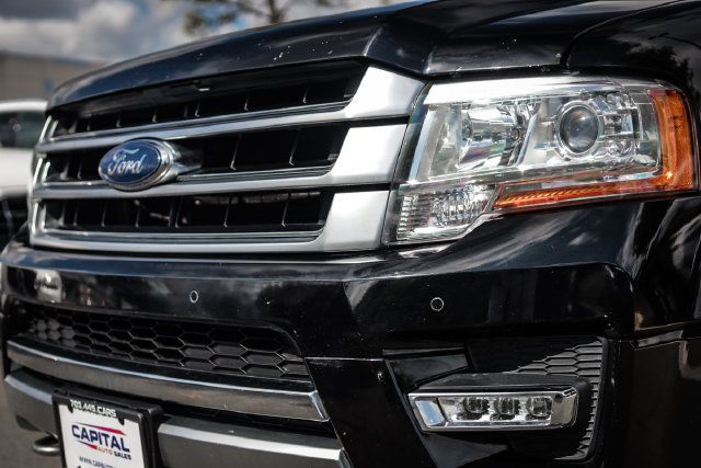Used 2017 Ford Expedition Platinum AWD/4WD image 9